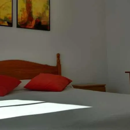 Sleeps 5 Wifi *