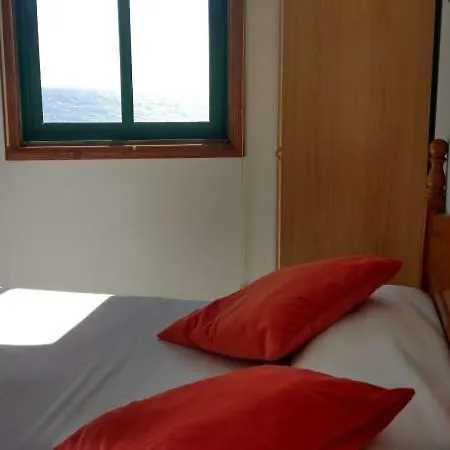 Sleeps 5 Wifi